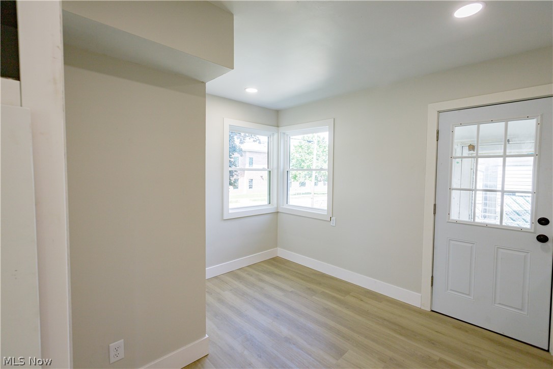 943 Erskine Avenue Property Photo 9