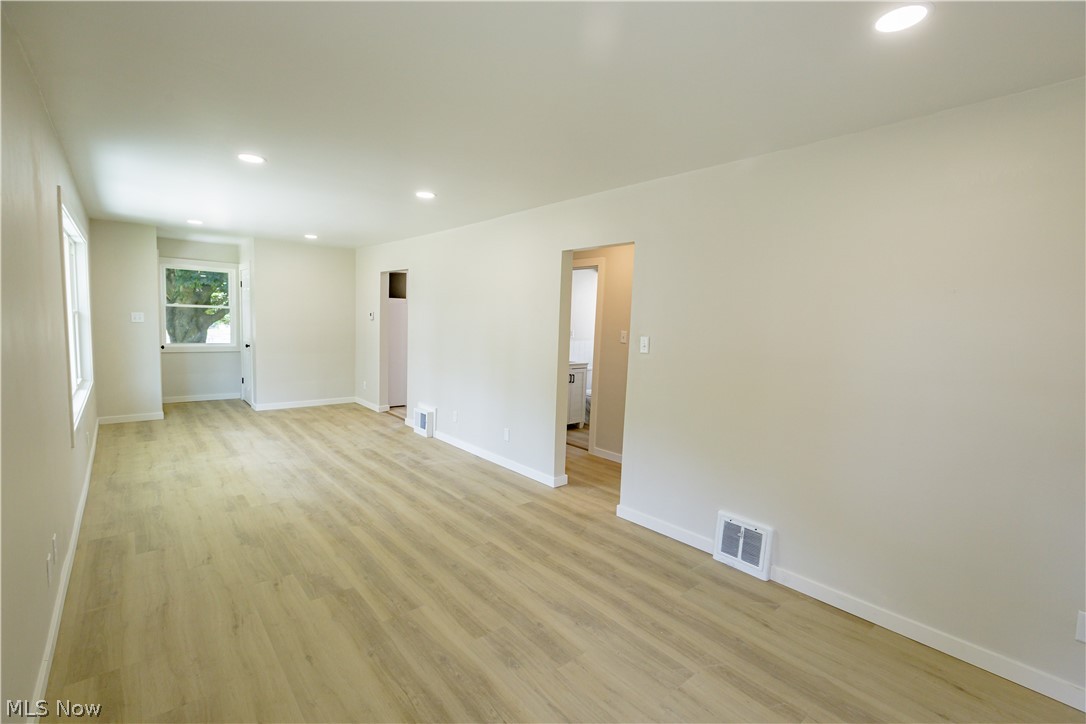 943 Erskine Avenue Property Photo 11