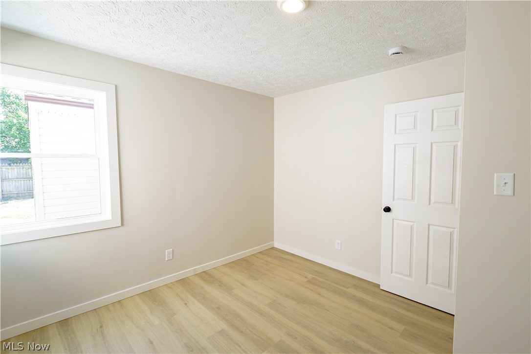 943 Erskine Avenue Property Photo 23