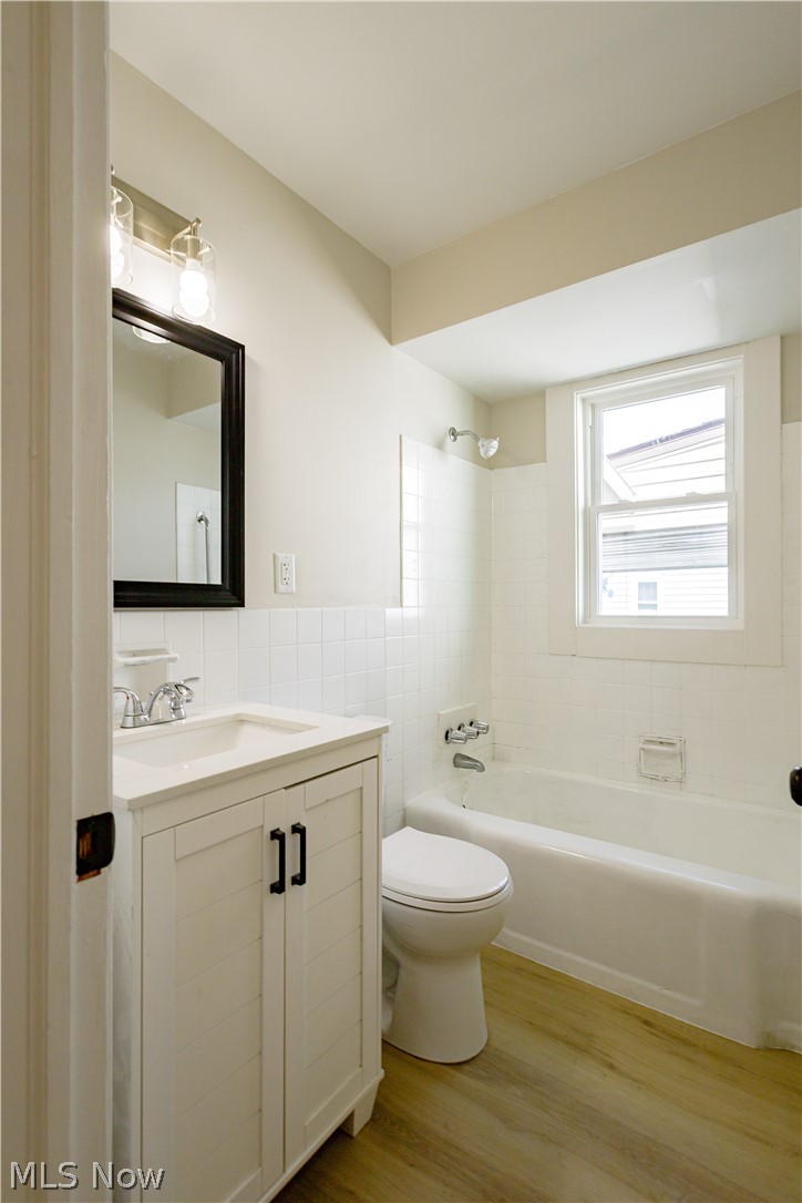 943 Erskine Avenue Property Photo 24