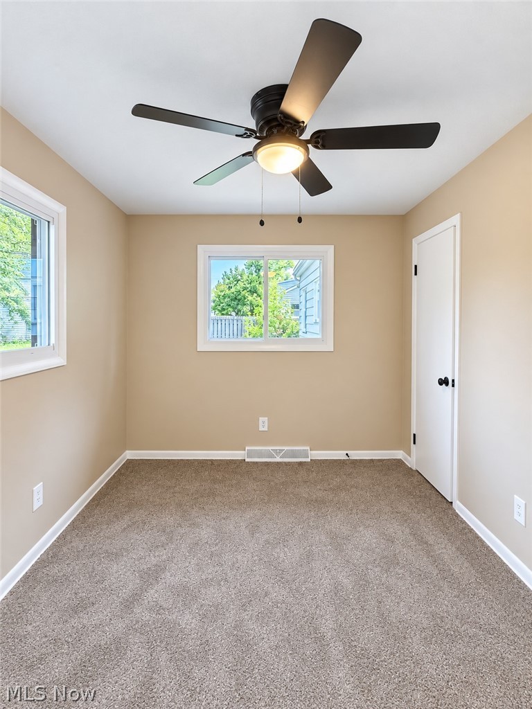 14209 Brunswick Avenue Property Photo 12