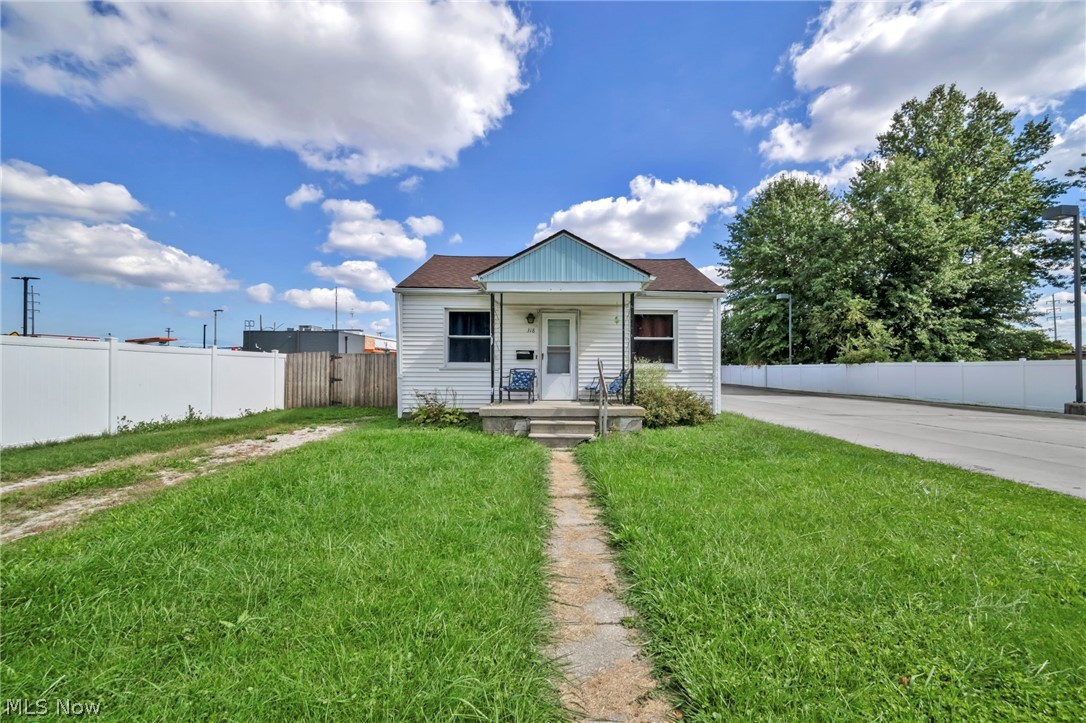 318 Longson Avenue Property Photo 1