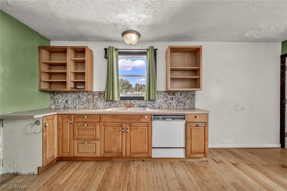 318 Longson Avenue Property Photo 11