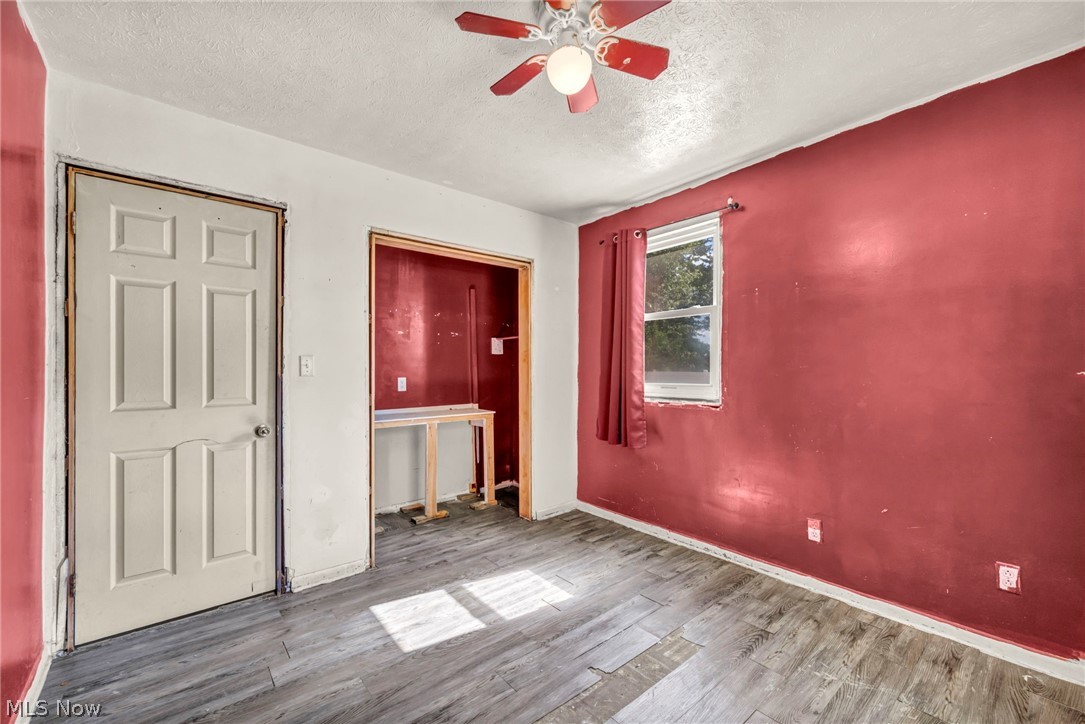 318 Longson Avenue Property Photo 12