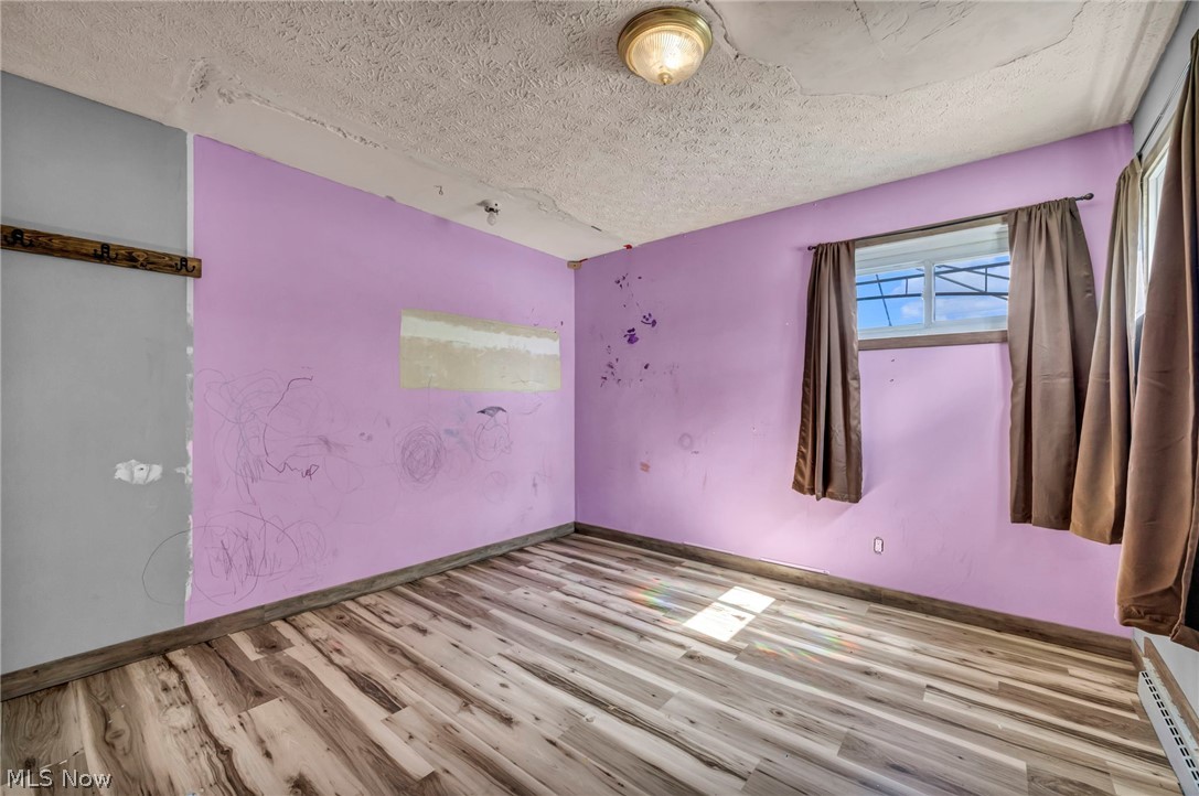 318 Longson Avenue Property Photo 17