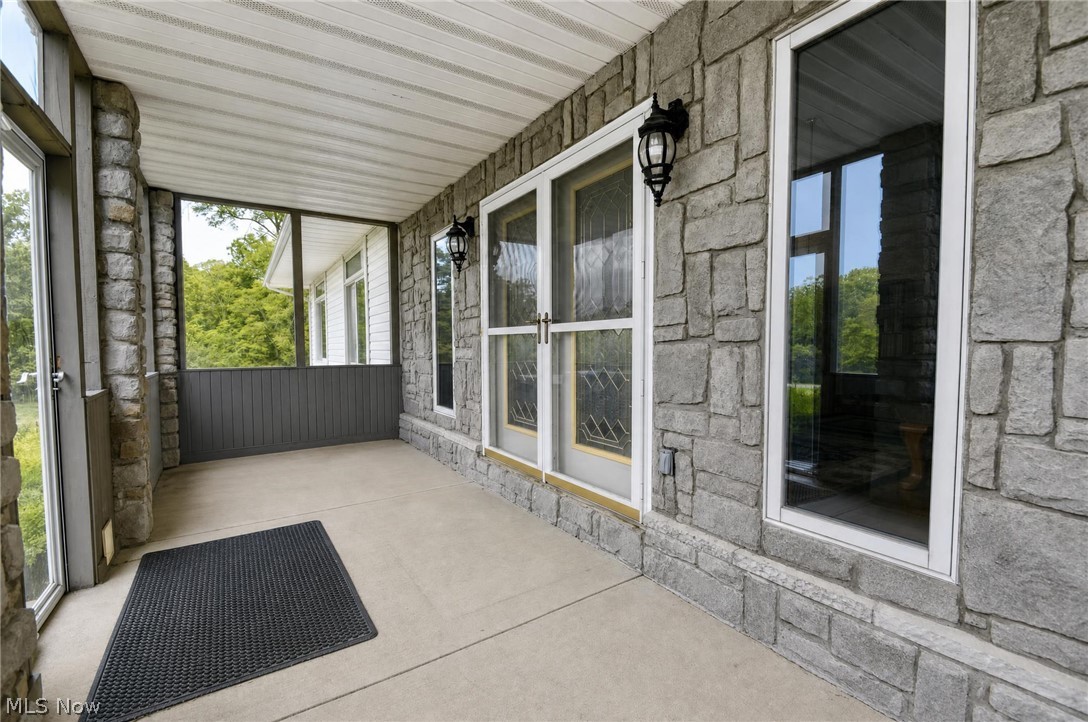 11226 Sperry Road Property Photo 6