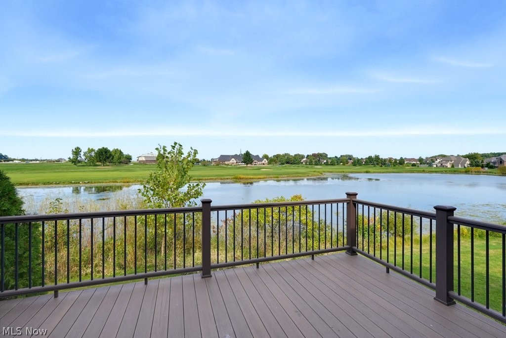 2549 River Downs Property Photo 8