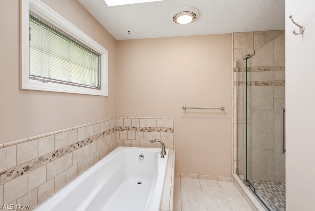2549 River Downs Property Photo 22