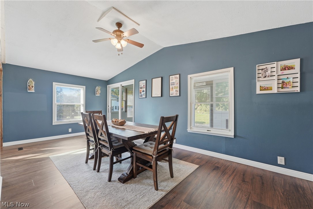 1042 Oak Hill Drive Ne Property Photo 16
