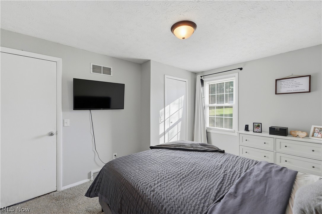1042 Oak Hill Drive Ne Property Photo 22
