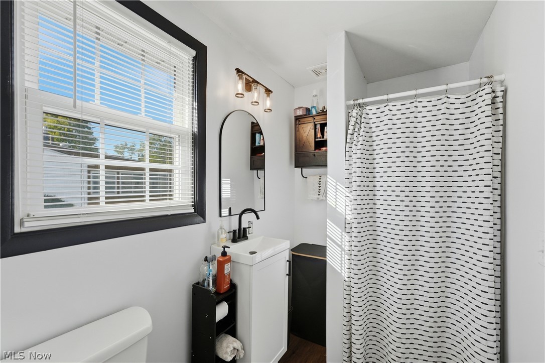 1042 Oak Hill Drive Ne Property Photo 23