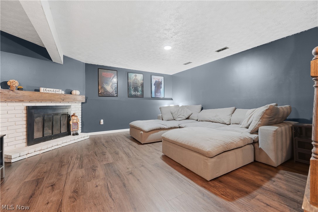 1042 Oak Hill Drive Ne Property Photo 36