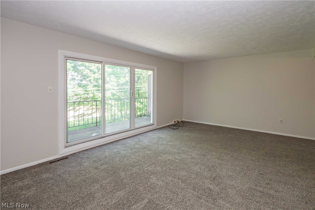 6478 State Road G12 Property Photo 5