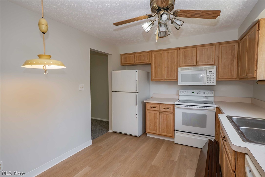 6478 State Road G12 Property Photo 8