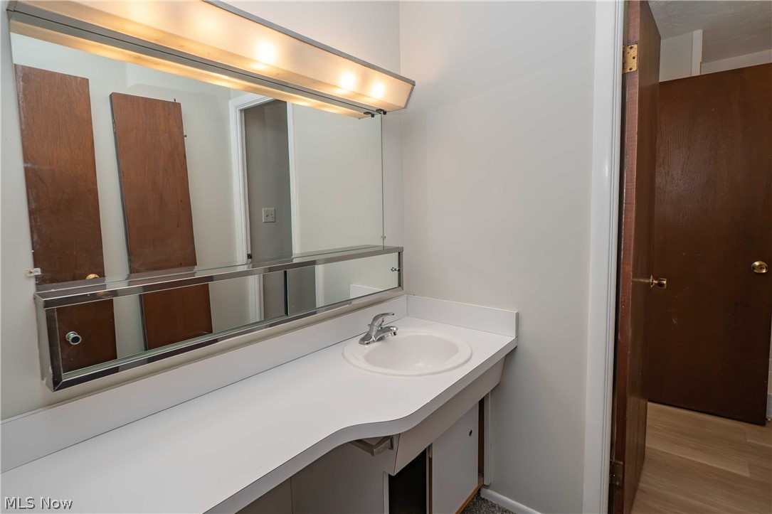 6478 State Road G12 Property Photo 27