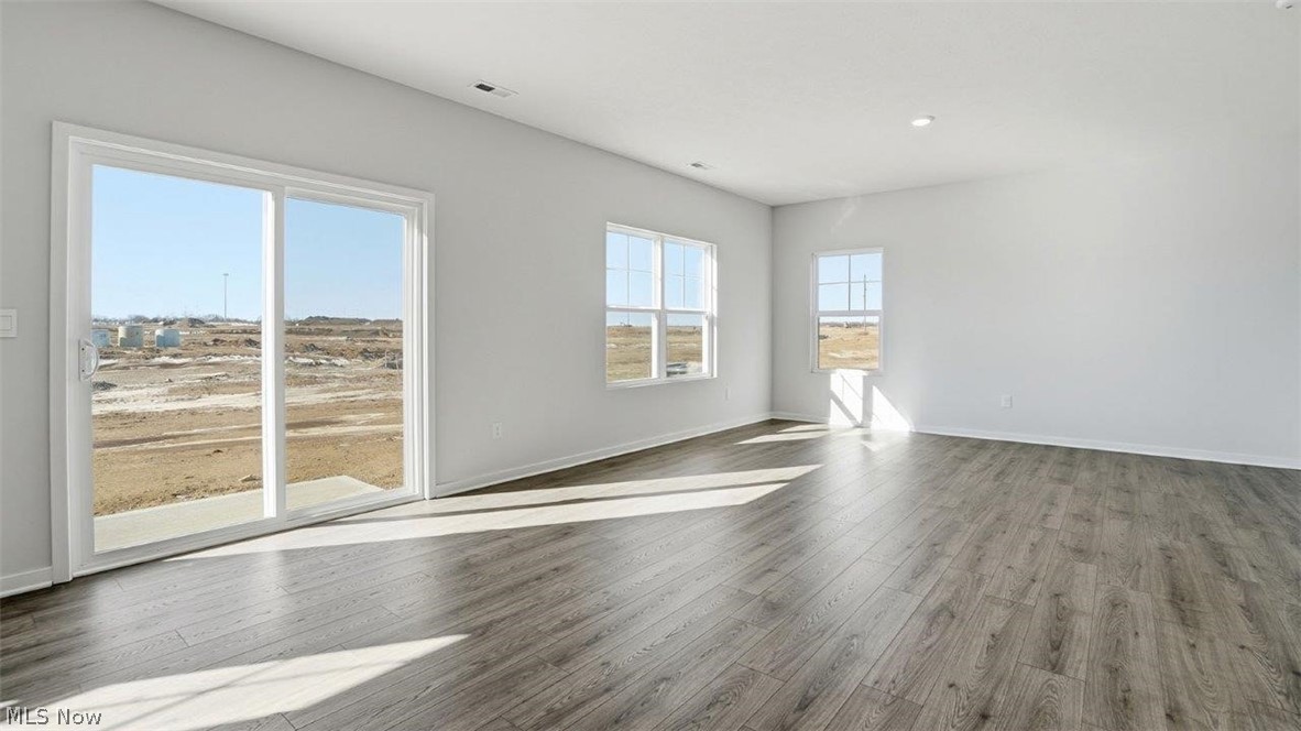 146 Appleseed Way Property Photo 3
