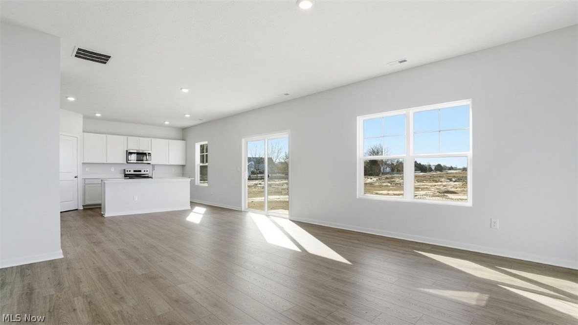 146 Appleseed Way Property Photo 6