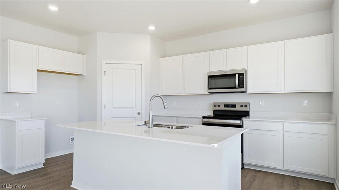 146 Appleseed Way Property Photo 7