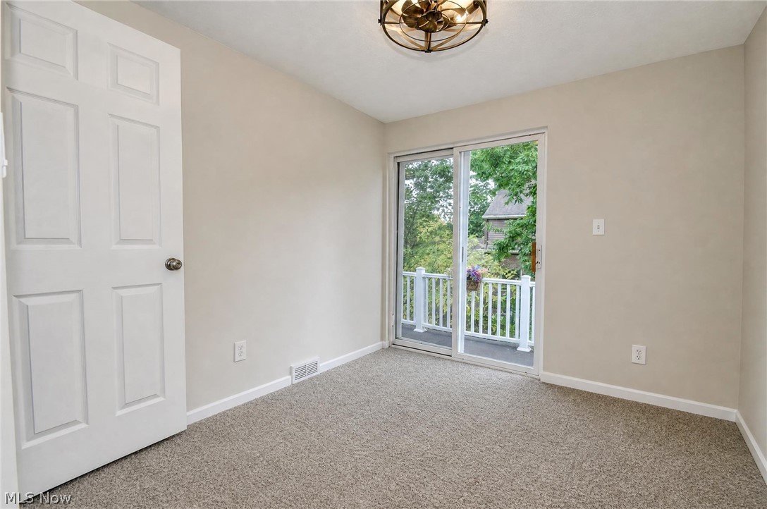 4 Owaissa Drive Property Photo 25