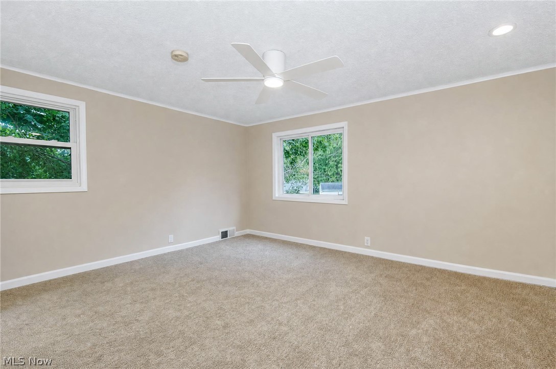 4 Owaissa Drive Property Photo 39