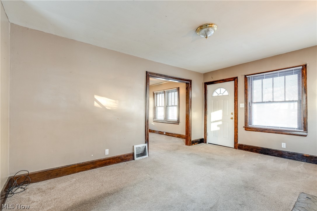 1228 Murray Avenue Property Photo 6