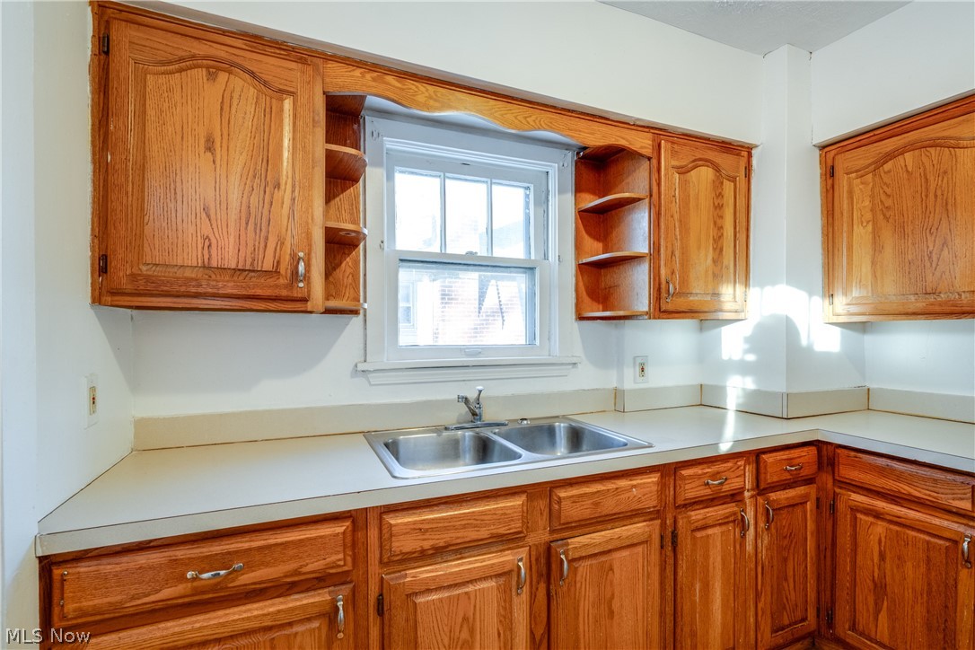 1228 Murray Avenue Property Photo 11