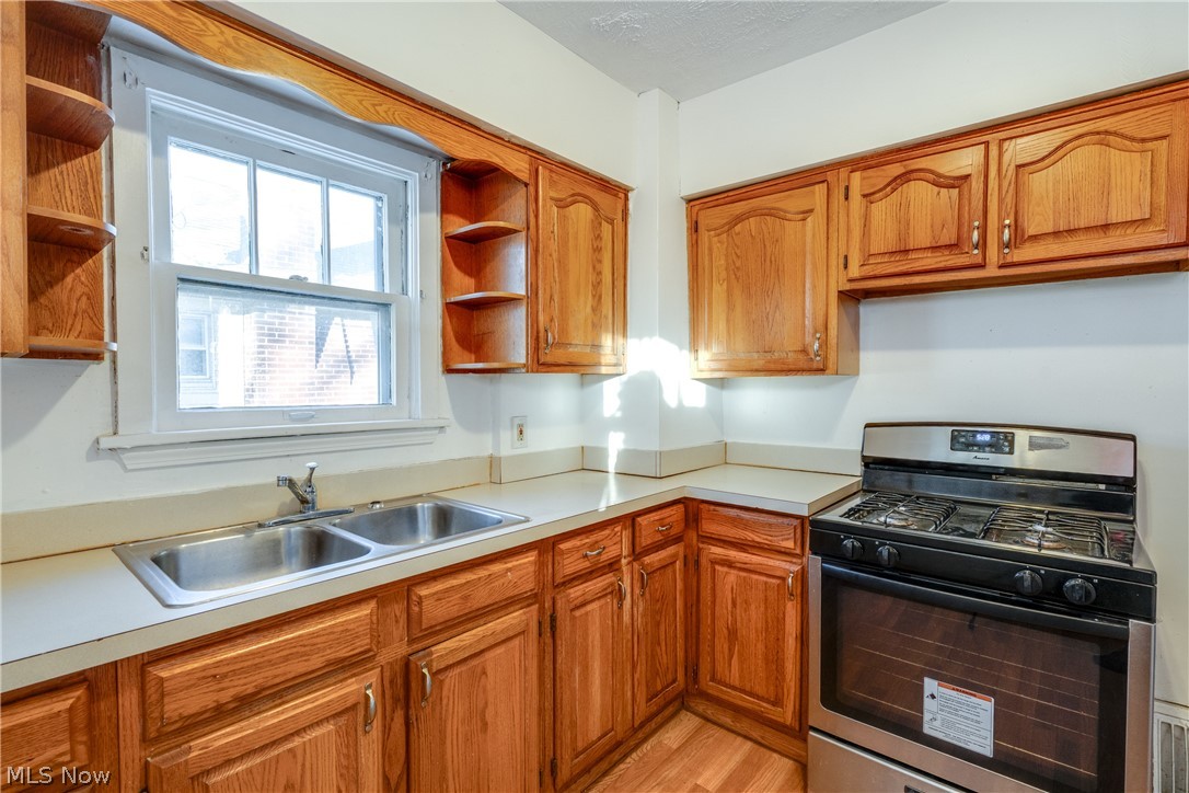 1228 Murray Avenue Property Photo 12
