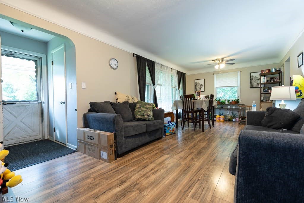 194 Flora Drive Property Photo 2