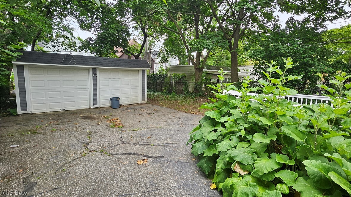 3576 Avalon Road Property Photo 22