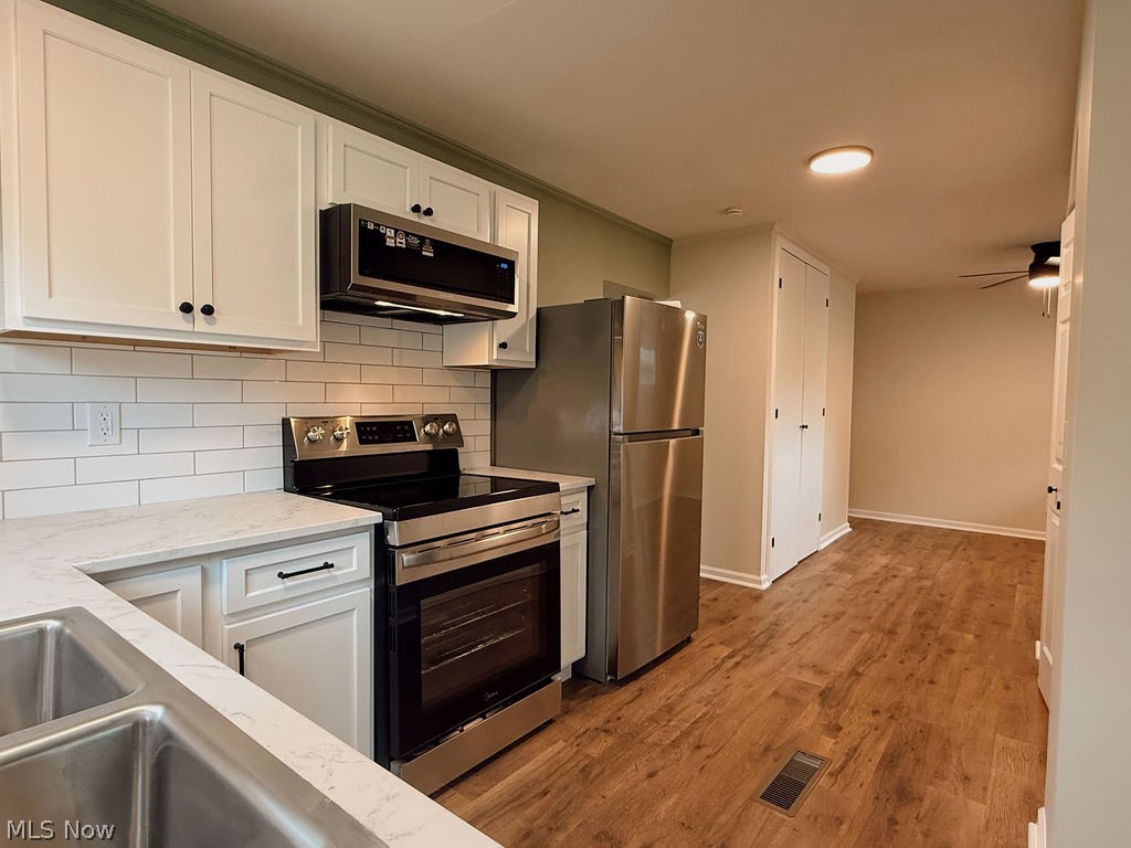 3086 Greenfield Property Photo 4