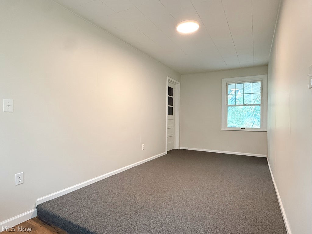 3086 Greenfield Property Photo 17