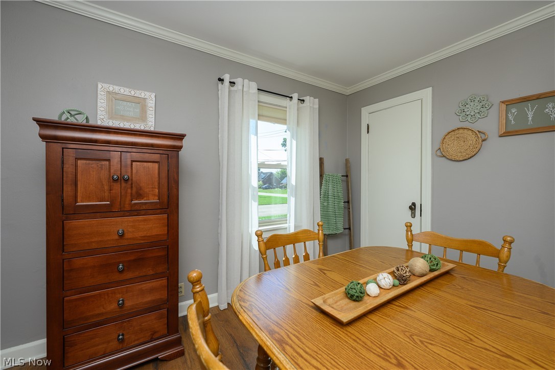 4457 Emma Place Nw Property Photo 11