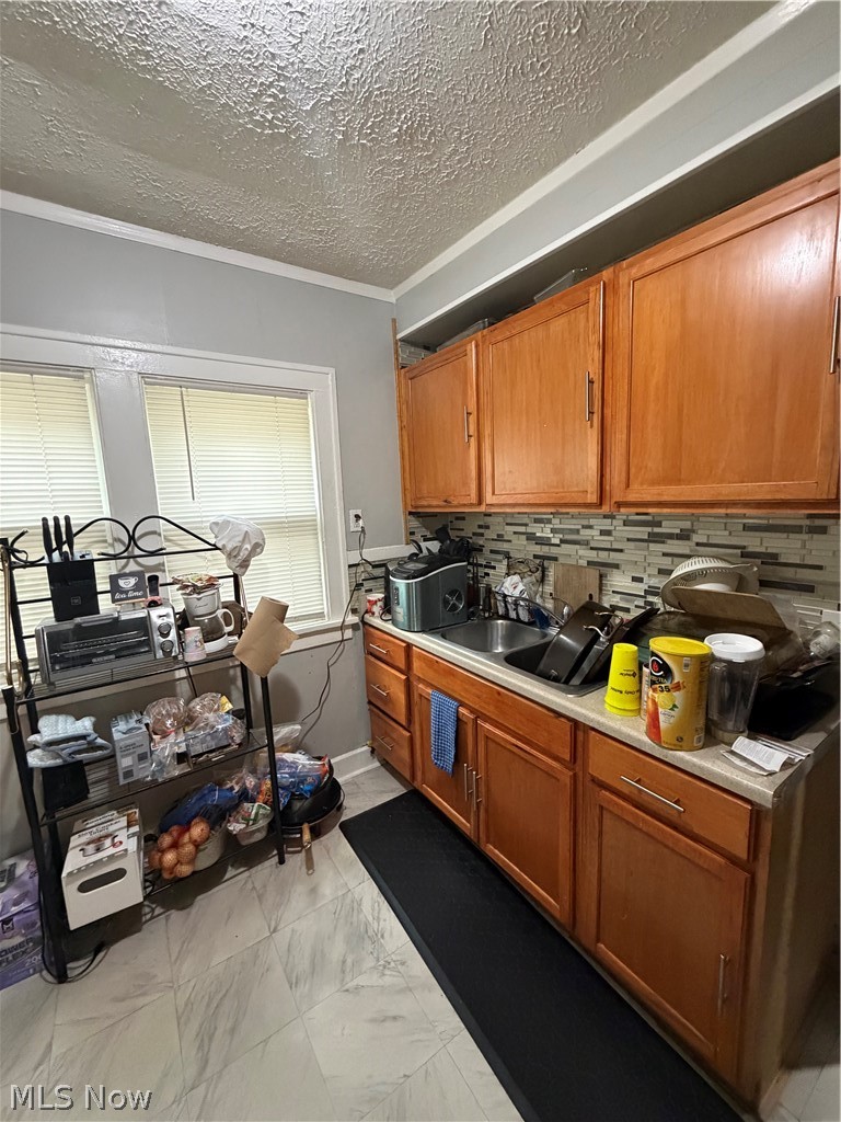 14520 Dover Avenue Property Photo 8