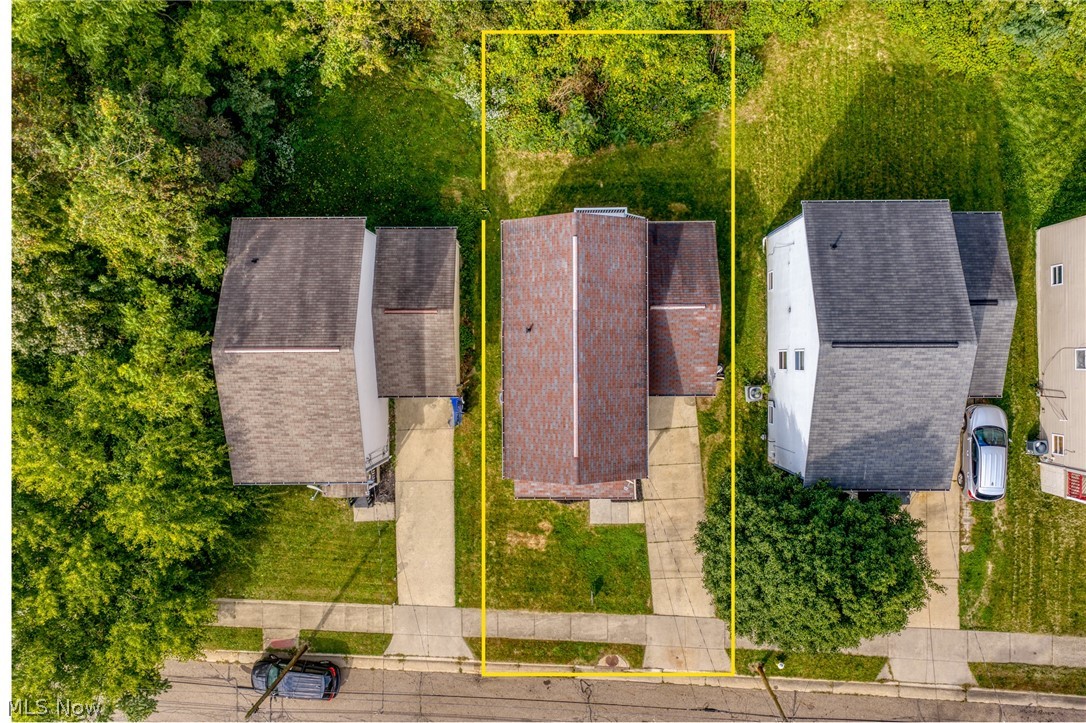 1117 Smithfarm Property Photo 4