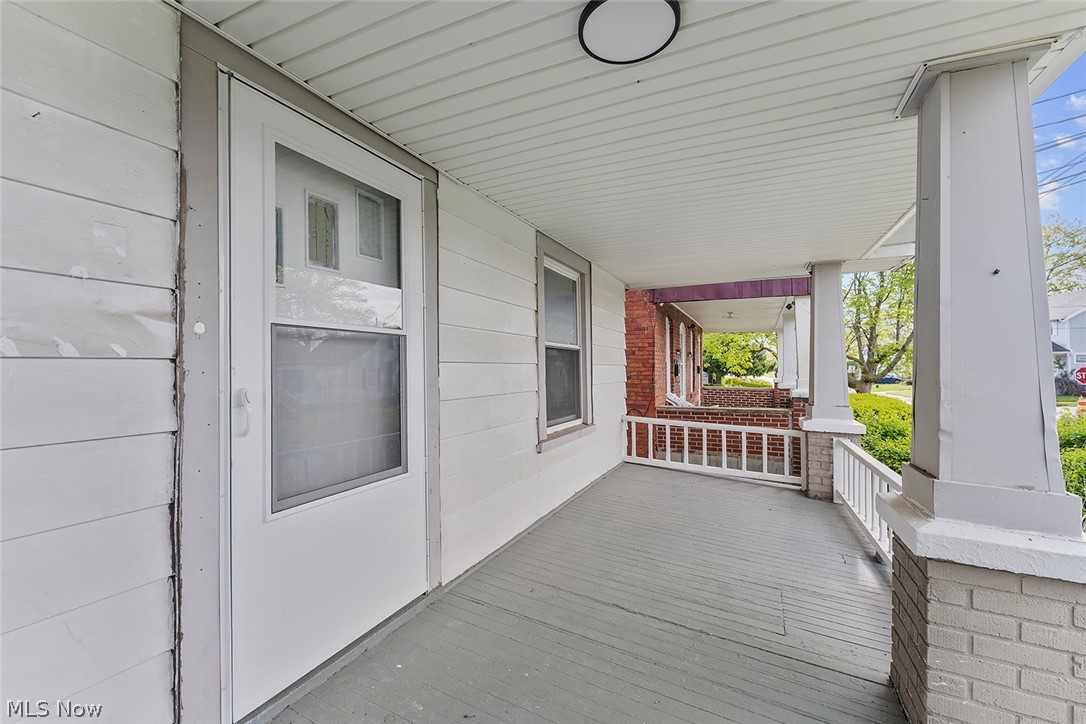 4512 Oak Park Avenue 1/dn Property Photo 3