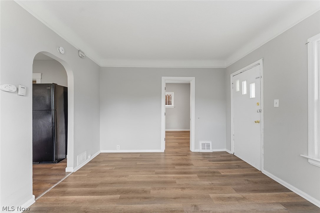 4512 Oak Park Avenue 1/dn Property Photo 4