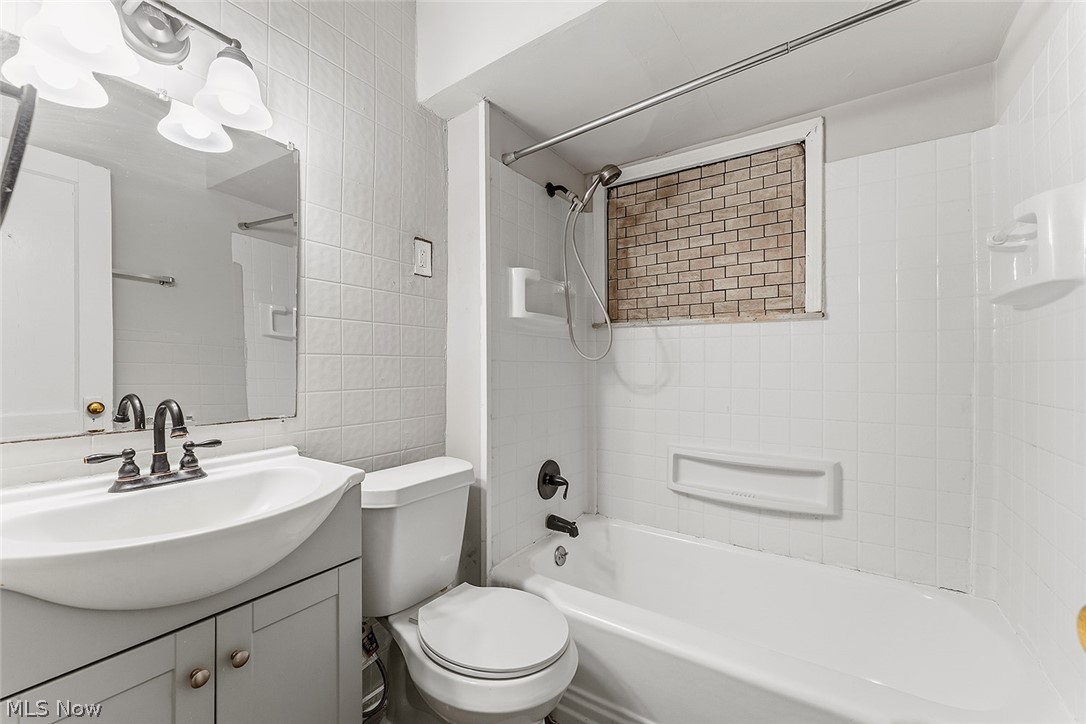 4512 Oak Park Avenue 1/dn Property Photo 14