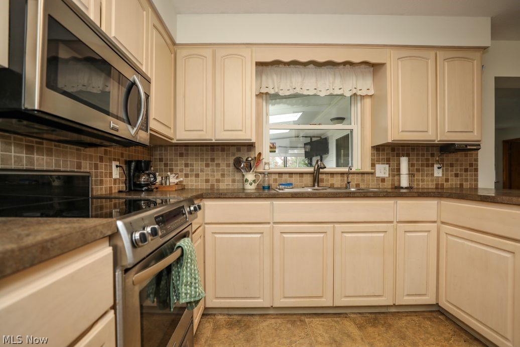 3947 Bower Road Property Photo 22