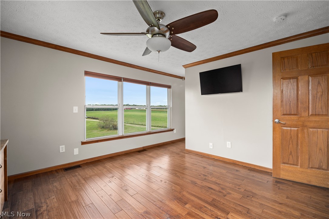 9742 Firestone Road Property Photo 28