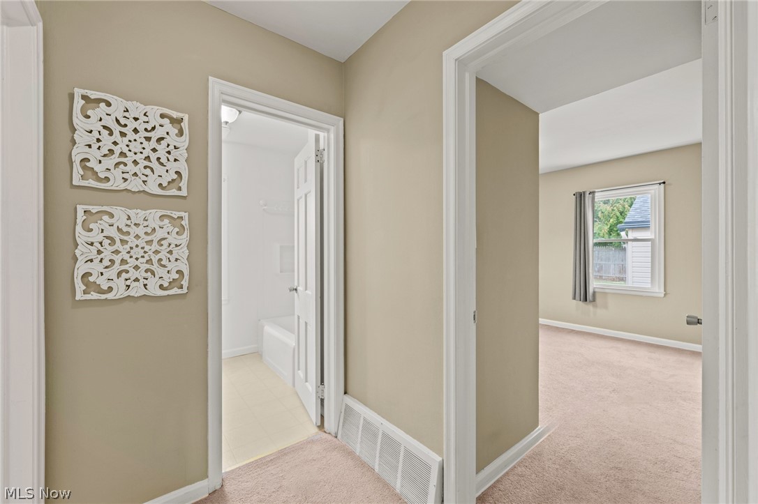 193 S Hawkins Avenue Property Photo 15