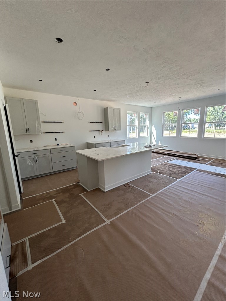 107 Riverfield Run Property Photo 2