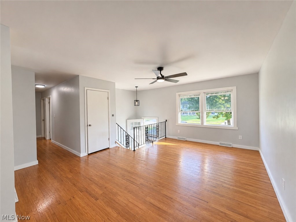 3086 Solar Drive Nw Property Photo 5
