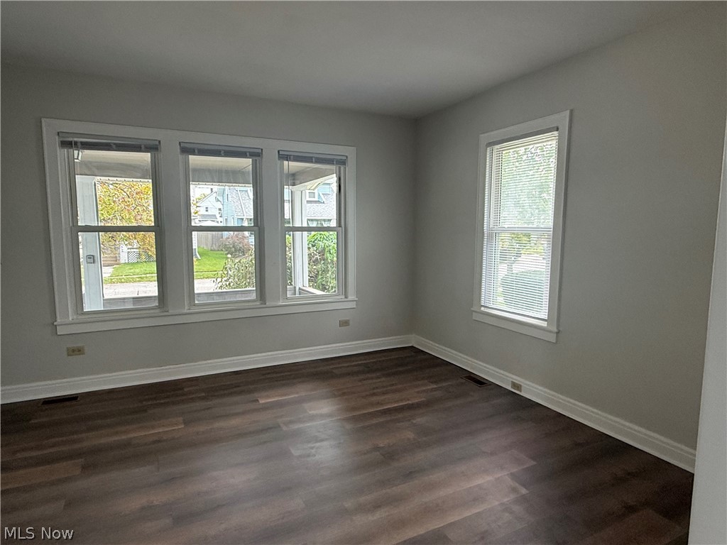 122 Bellfield Avenue Property Photo 7