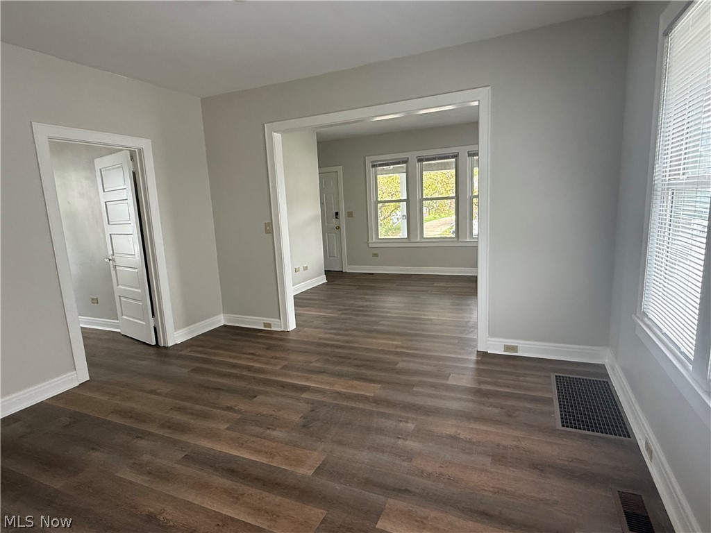 122 Bellfield Avenue Property Photo 9
