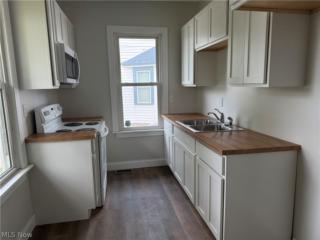 122 Bellfield Avenue Property Photo 11