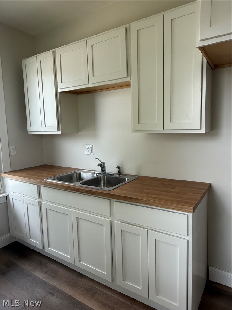 122 Bellfield Avenue Property Photo 13