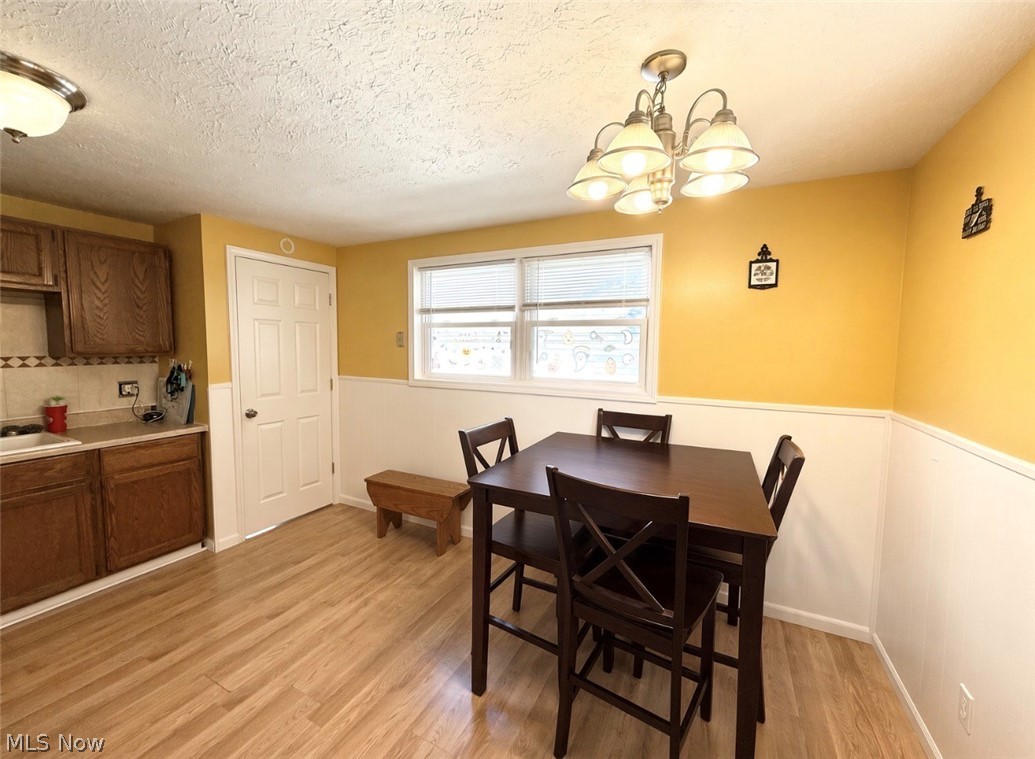560 Baldwin Avenue Property Photo 6
