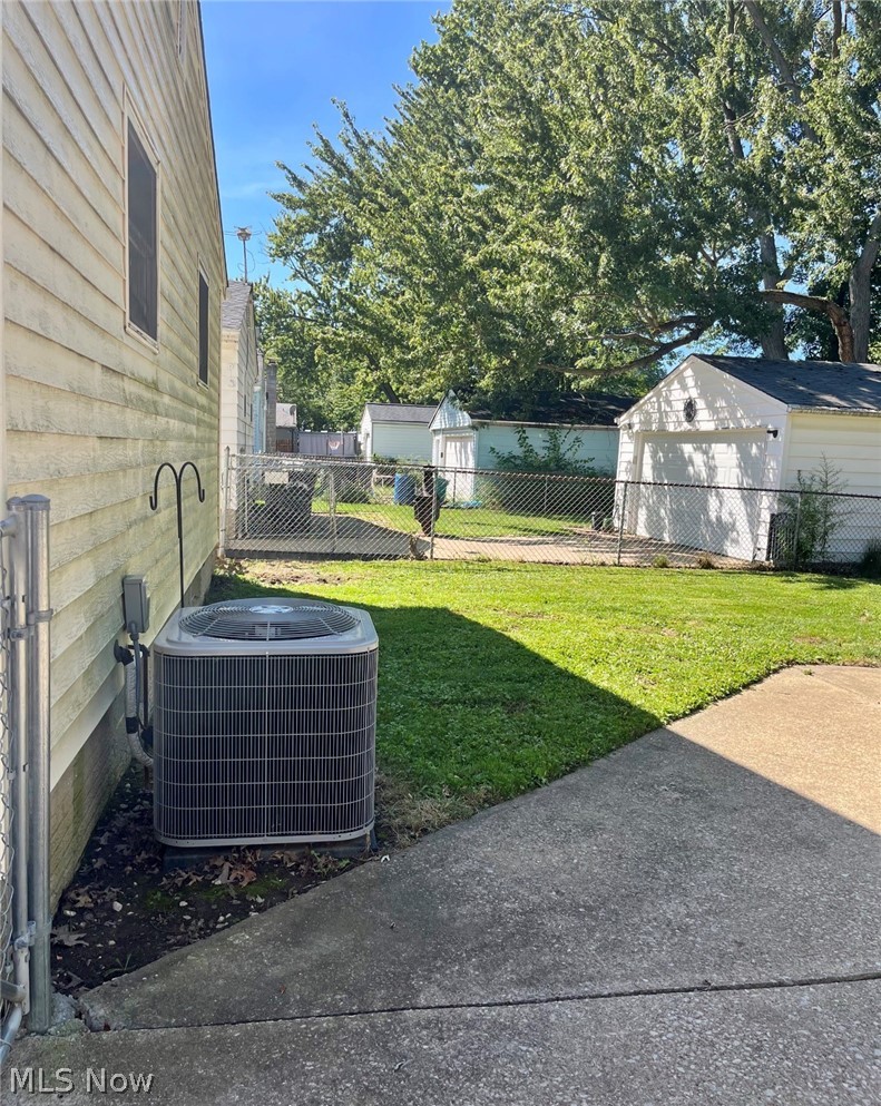 560 Baldwin Avenue Property Photo 18