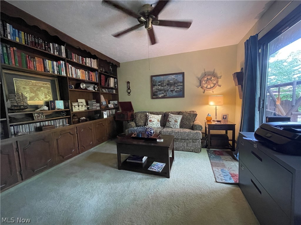 1936 Hemlock Drive Property Photo 32