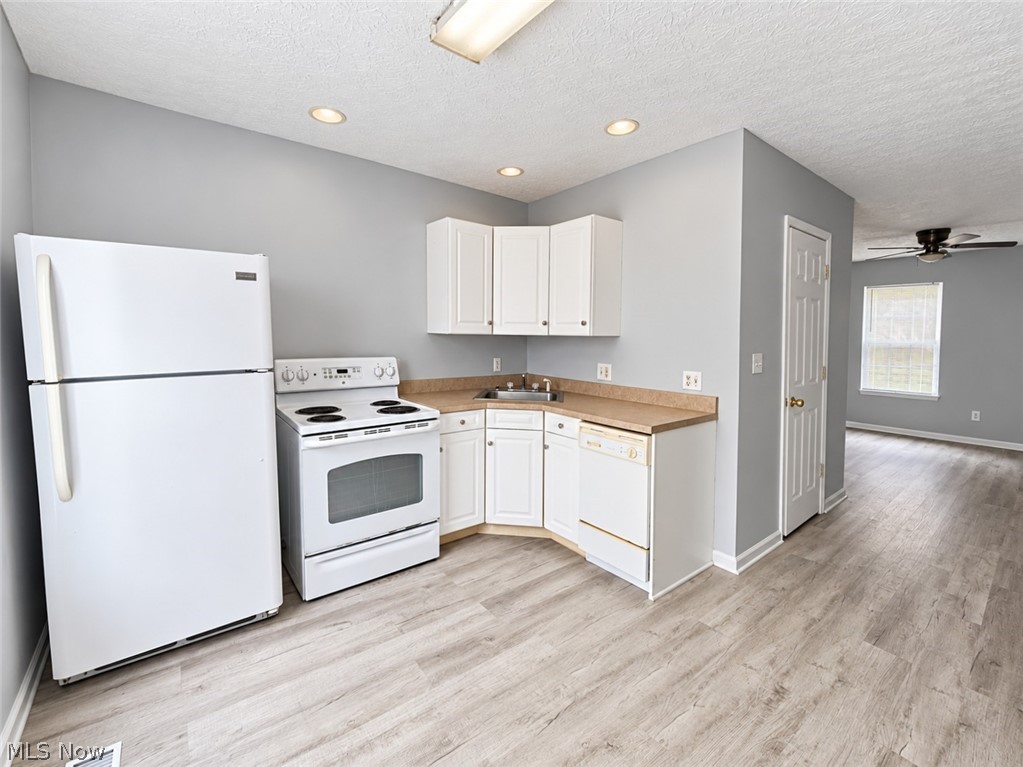 642 E Buchtel Avenue Property Photo 3